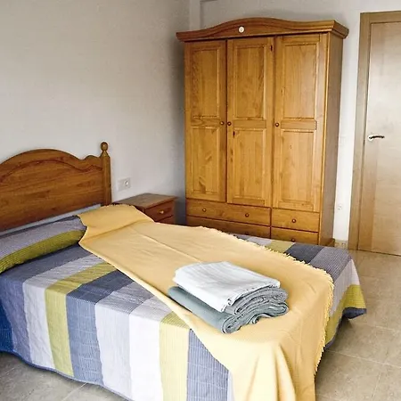 Ar Eton Apts. מלון 5*