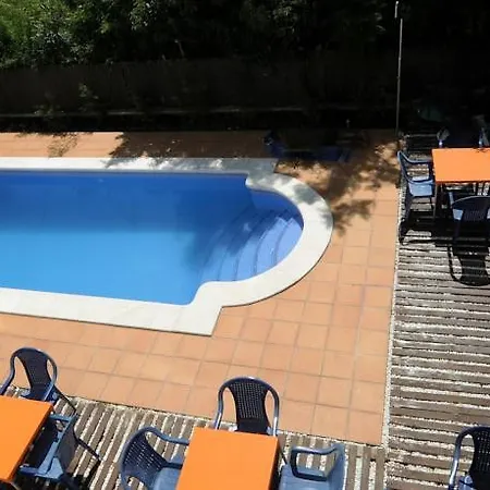 Ar Eton Apts. מלון 5*