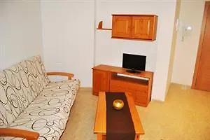 Ar Eton Apts. فندق يوريت دي مار